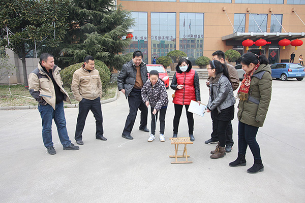 集團舉辦“慶三八”趣味活動 第 3 張