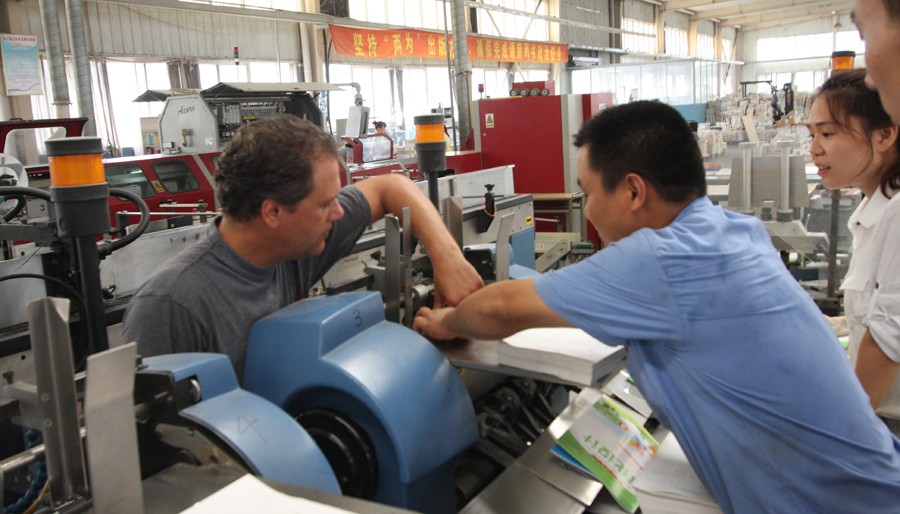 荷蘭Buhrs工程師Dion Cario Koreman光臨集團(tuán)交流技術(shù) 第 2 張