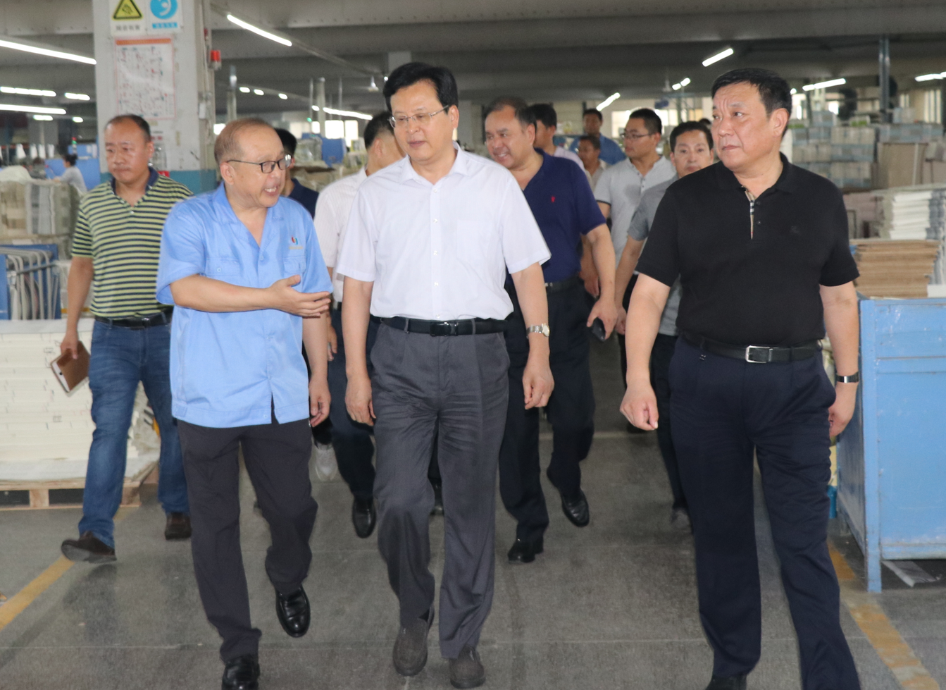 市政協(xié)主席、黨組書記徐濤蒞臨新華集團(tuán)視察調(diào)研工作 第 2 張